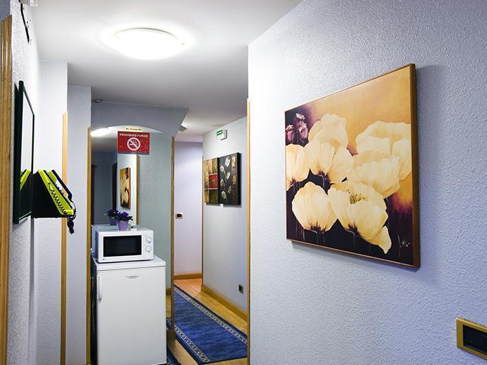 Pension Pasadena Pamplona Exterior photo